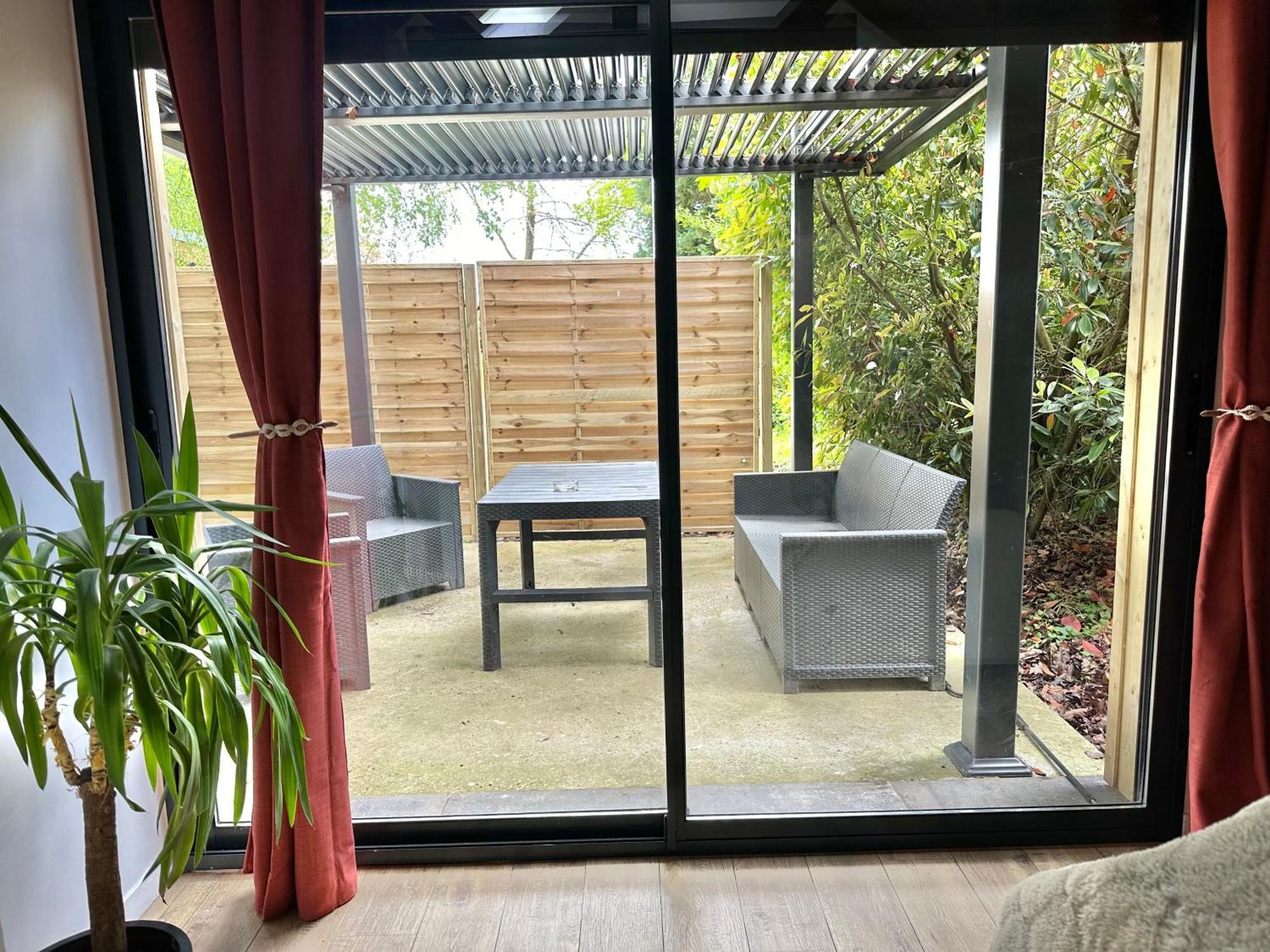 La Ptite Maison Proche Rouen La Vaupaliere ภายนอก รูปภาพ